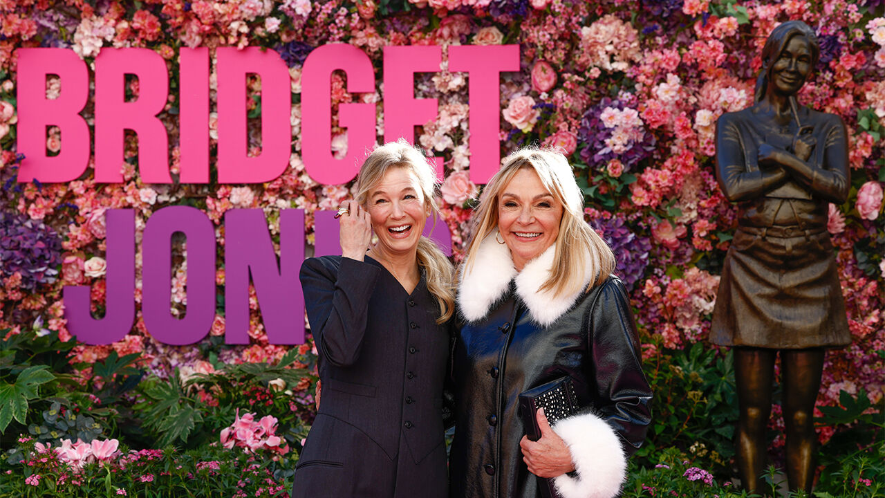 런던에 '브리짓 존스' 동상…젤위거 "실제 나보다 훨씬 귀엽네"