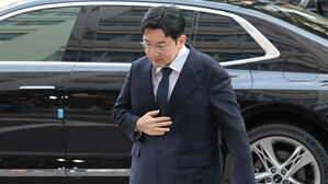경찰, '1천900억 부당이득' 방시혁 2차례 추가 소환조사