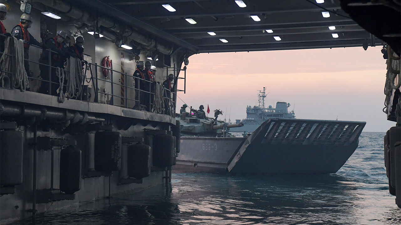 해군·해병대, 포항 일대서 호국합동상륙훈련 실시