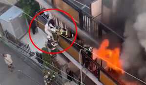 "왜 소방관을 발로 차" 여성 결국 추락…구조 영상 논란 [자막뉴스]