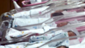 전국 출산율 0.7명인데…이대로면 곧 1명 되는 도시