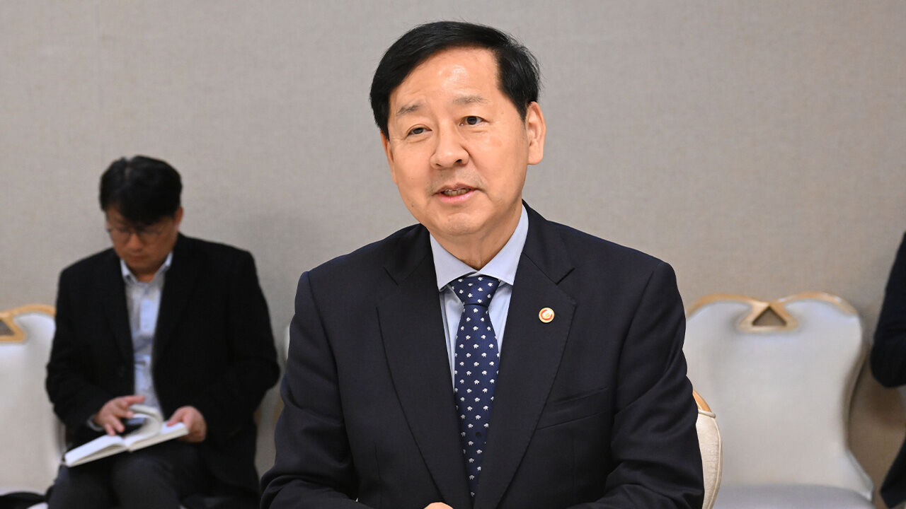 구윤철 "달러 부족에 고환율…과도한 불확실성 없게 협의 중"