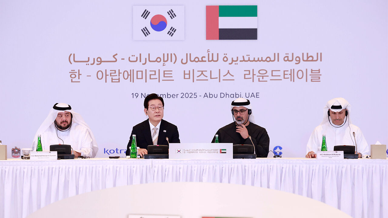 이 대통령 "한-UAE, 에너지·방산 협력 고도화로 최강국 모멘텀"