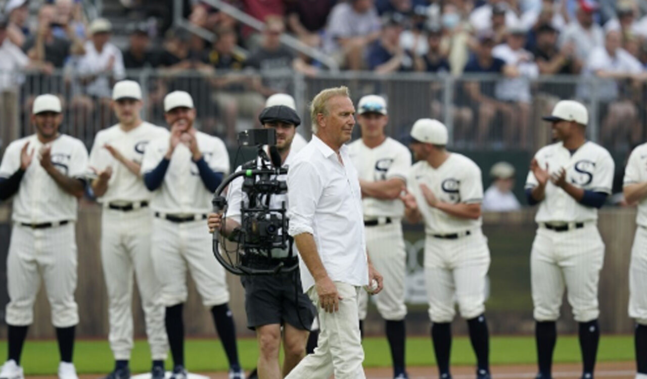 MLB, 내년 8월 '옥수수밭 꿈의 구장'서 경기 개최