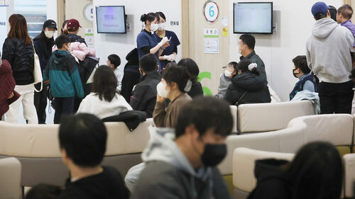 독감 환자 4주째 늘어 작년 같은 때의 14배…학령기 아이 '주의'