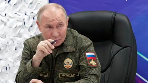 트럼프 새 평화안 내놓자…푸틴은 군복 입고 지휘소 방문