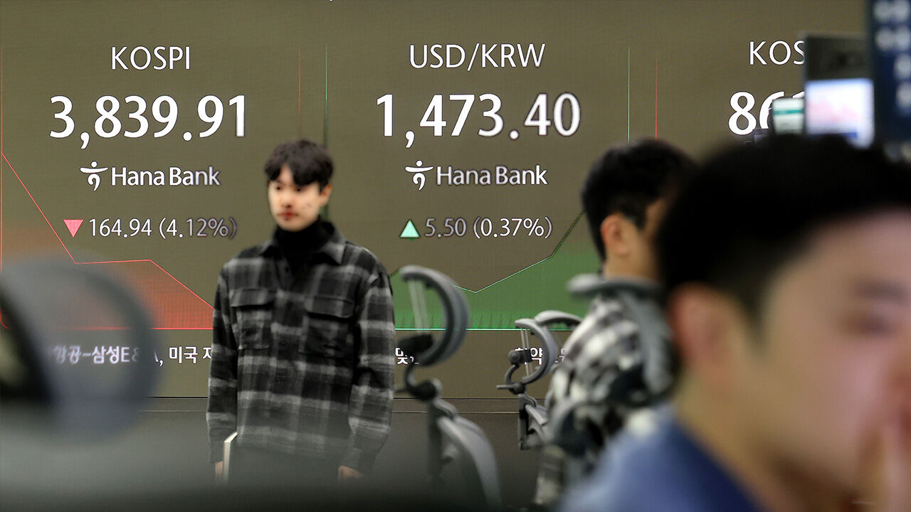 [속보] 환율, 7.7원 오른 1,475.6원…4월 9일 이후 최고