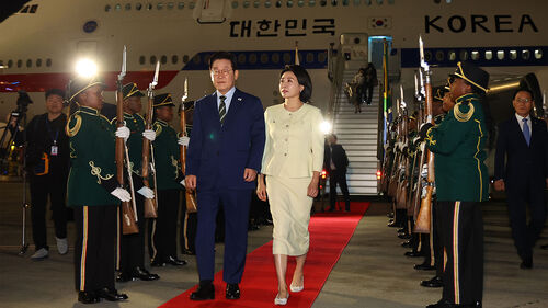 이 대통령 남아공 도착…G20 정상회의서 AI·포용성장 논의