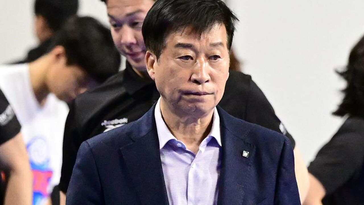 여자배구 IBK 김호철 감독, 자진사퇴…여오현 감독대행 체제로