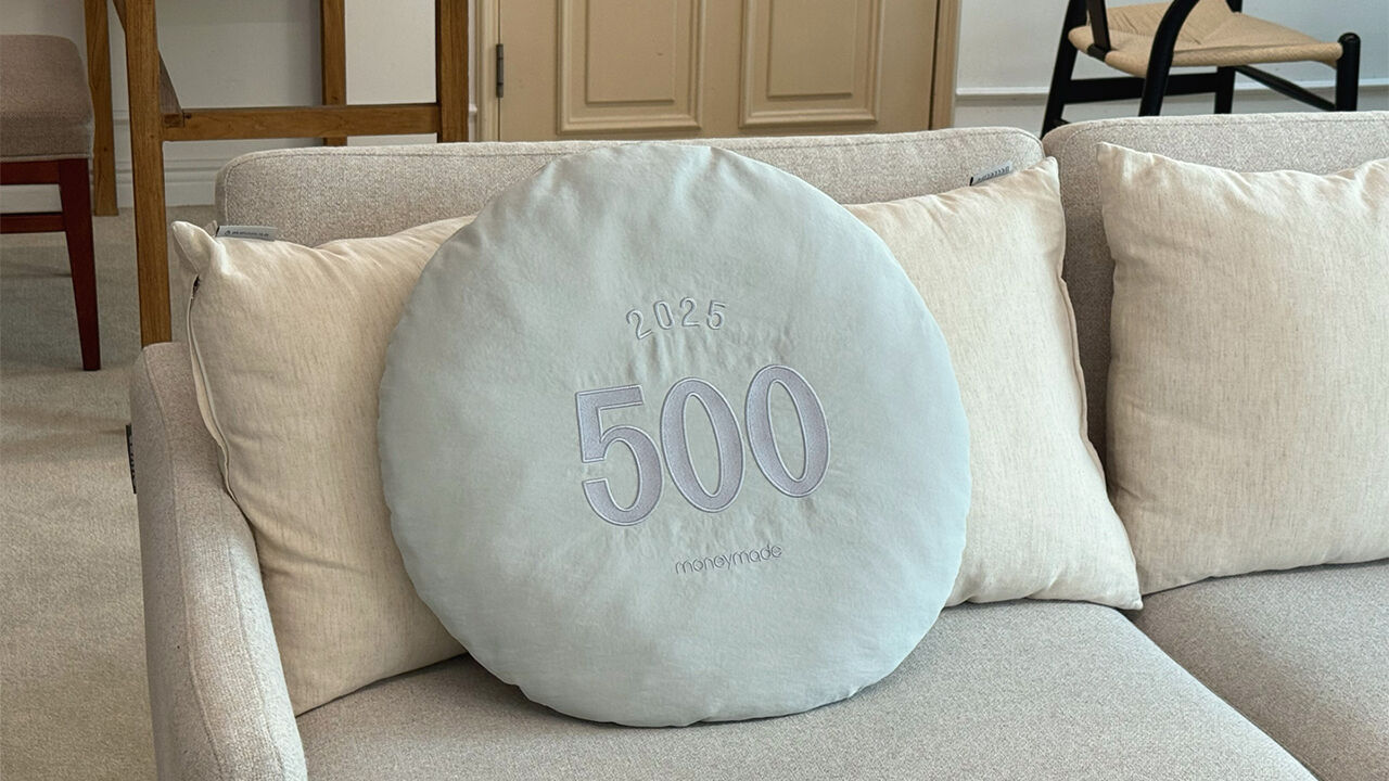 조폐공사, 진짜 돈 담긴 화폐 굿즈 '돈방석·돈지갑' 출시