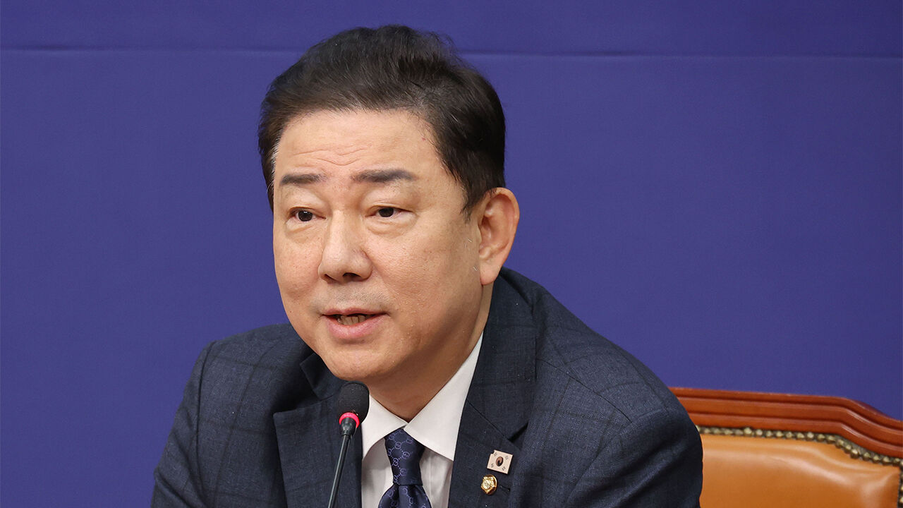 윤석열 석방 우려에…민주, 내란전담재판부 재추진 공식화