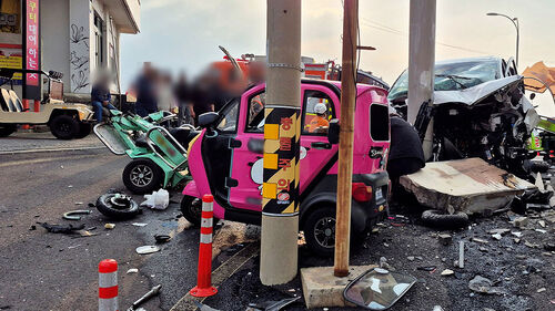 우도 항구 내리자 돌진…60대 몰던 렌터카에 3명 사망