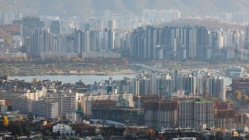 민주 "부동산 정책에 집값 진정"…국힘 "서민들 월세로 내몰려"