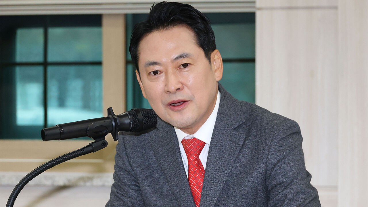 장동혁, '박정희 생가' 방문해 "체제 지키기, 보수 정당 할 일"