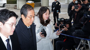 [속보] 한덕수 '내란 혐의' 재판, 내년 1월 21일 선고