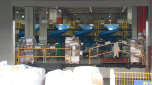 쿠팡 물류센터서 닷새 만에 또…새벽 일하던 50대 사망