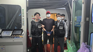 캄보디아서 여성인 척 로맨스스캠 벌인 30대 남성 베트남서 송환