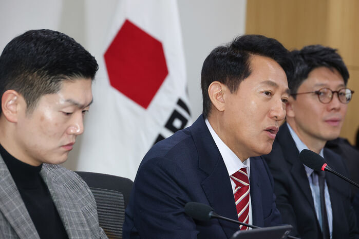 "진정성이 핵심" 사과 논쟁 가세한 오세훈 서울시장