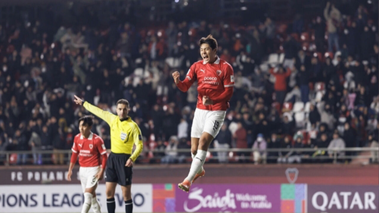 이호재 멀티골…포항, ACL2 16강 진출 확정