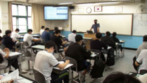 의사도 유튜버도 아니다…중고생이 꼽은 장래희망 1위