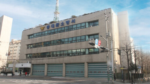 동대문구 공사장 벽 붕괴…50대 남성 심정지 병원행