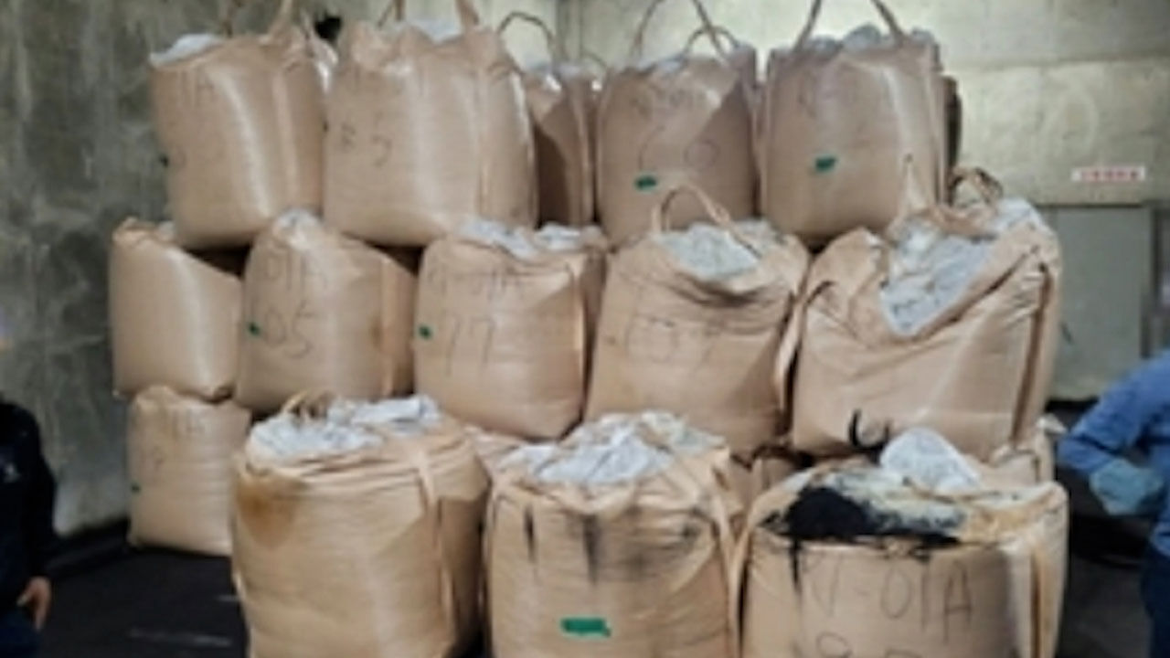 울산 온산공단 공장서 대형자루에 깔린 60대 작업자 사망