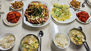 회사 단톡에 "물 더 붓고 끓이면"…동료들 열광한 사진