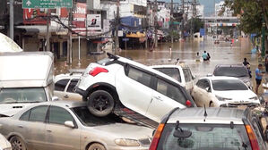 "사망자만 1천 명 이상"…쑥대밭된 마을서 희생자 속출