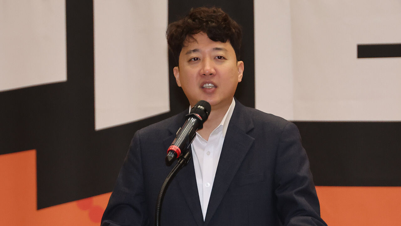 이준석 "문진석-김남국, 이재명 정부 인사 파괴 보여줘…특별감찰관 도입하라"