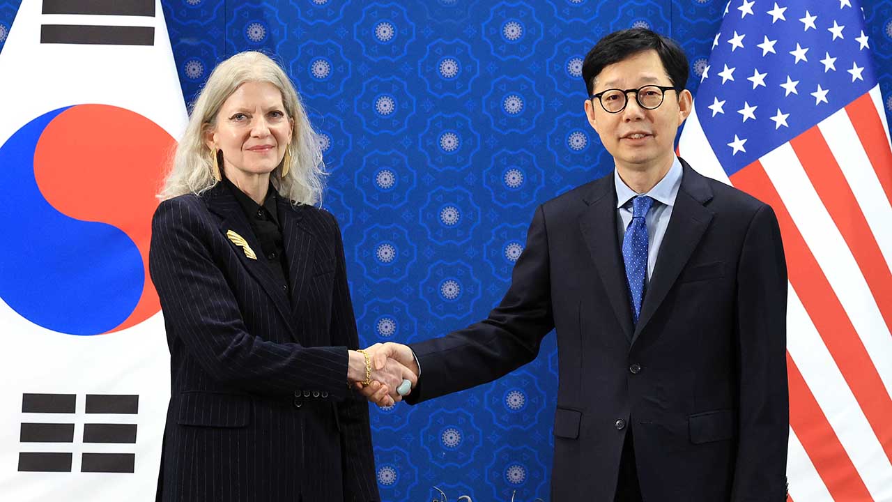 외교 1차관, 미 국무부 정무차관에 