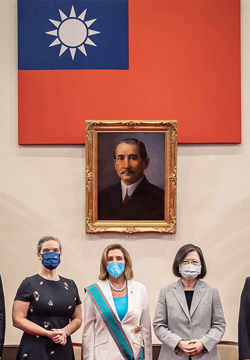 2022년 타이베이 공식 방문한 낸시 펠로시 당시 하원의장 (사진=게티이미지)