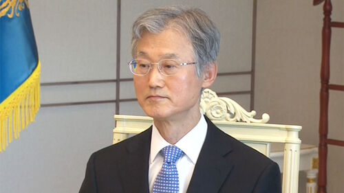 조희대, 대통령 앞 "사법제도 개편 공론화 거쳐 신중히 해야"