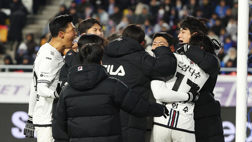 K리그1 제주, 승강 PO 1차전서 PK 골로 수원 제압…잔류 청신호