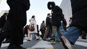 강추위 속 오후 수도권 등 중부 중심 눈&hellip;경기 북동부 3&sim;8cm