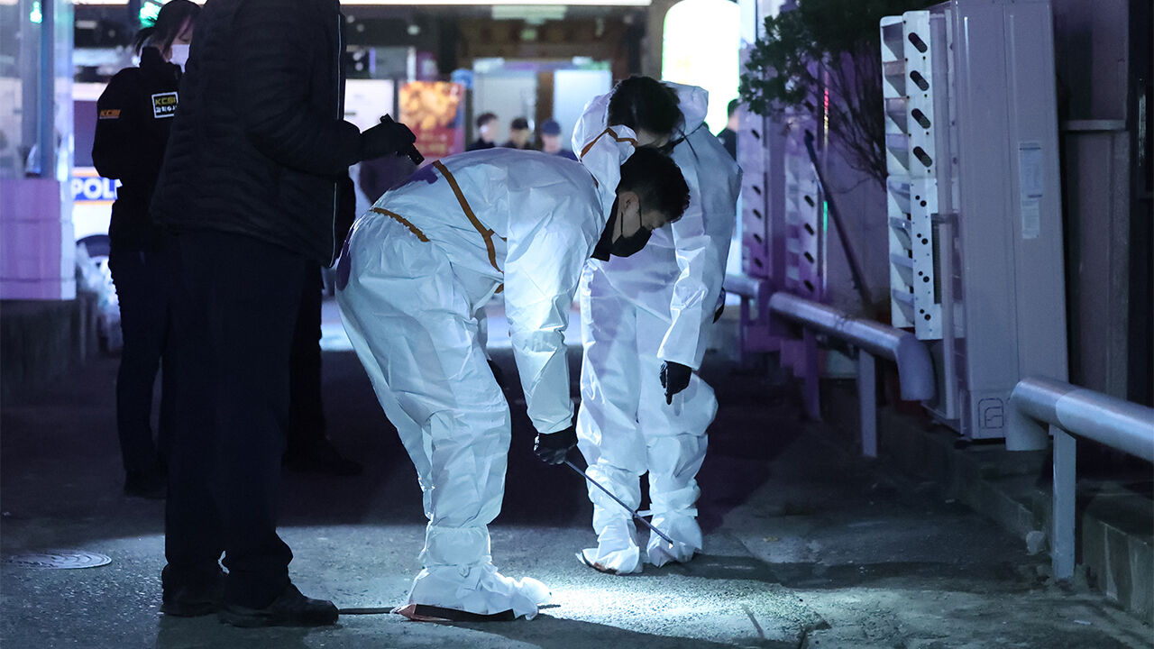 창원 모텔 흉기 난동, 계획범죄였나…"범행 전 흉기 구입"