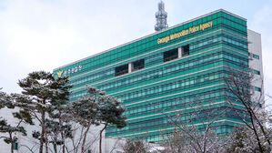 동급생 휴대전화 뺏고 폭행한 10대 중학생 검거