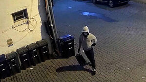 '50만 달러 현상금' 용의자&hellip;5년 만에 체포