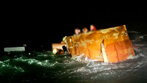 충남 태안서 해상 어선 전복&hellip;3명 사망&middot;1명 실종