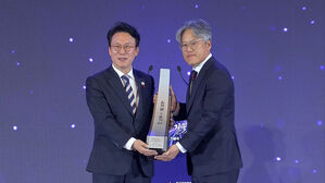 SM엔터, '1억불 수출의 탑'&hellip;K-POP엔터 첫 수상