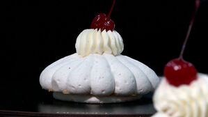 "그 발레리나 이름 싫다"…우크라서 새로 뜨는 디저트