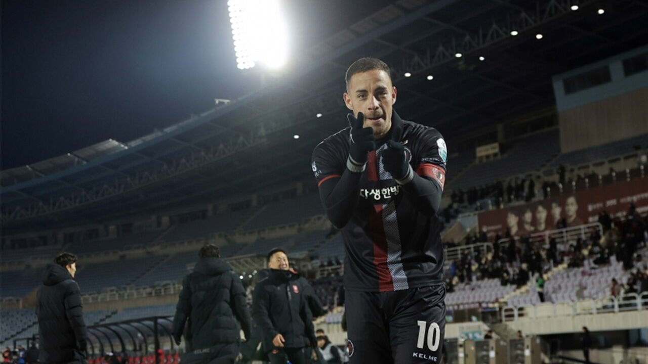 K리그2 부천, 승강PO 1차전서 수원FC에 1대 0 승리