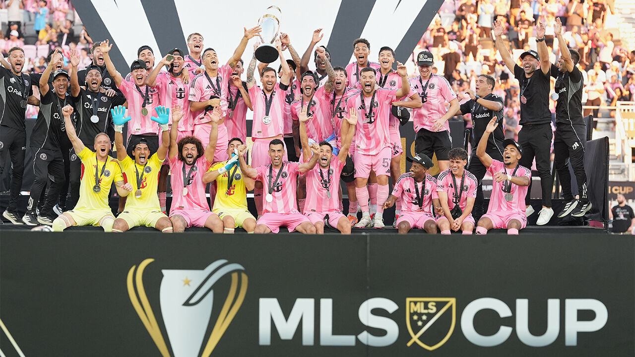 인터 마이애미, 밴쿠버 꺾고 MLS컵 우승…'2도움' 메시 MVP