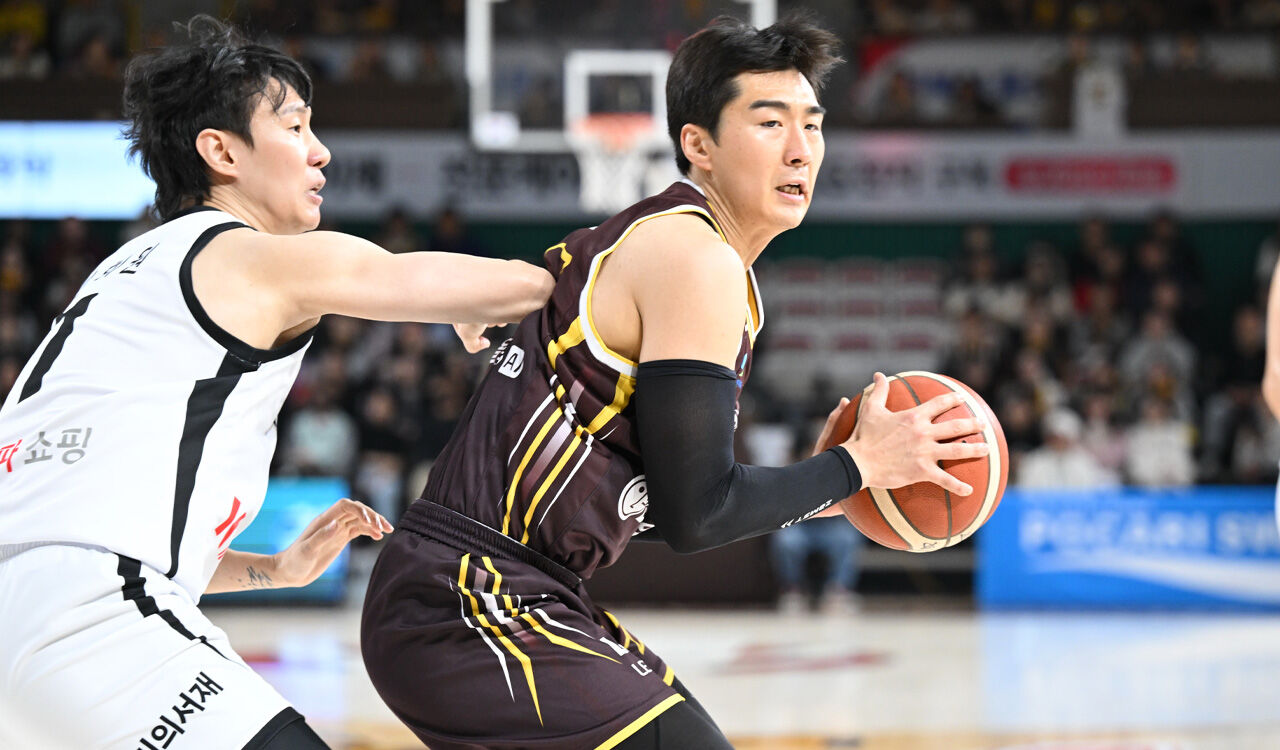 프로농구 LG, 17점 차 뒤집고 kt 제압…2연승 선두 질주