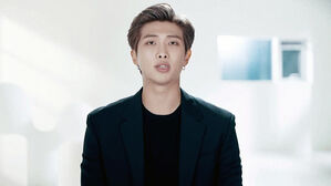 BTS RM, 완전체 컴백 앞두고…"해체·중단도 생각" 심경 토로