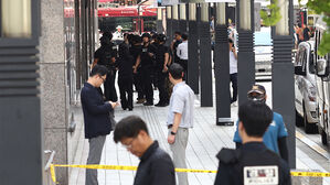 '신세계백화점 폭파' 협박범에 1천200만 원 손해배상 청구