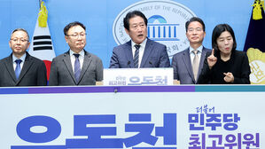 '친명' 유동철, 민주 최고위원 출마&hellip;"진짜 당원주권 실현"