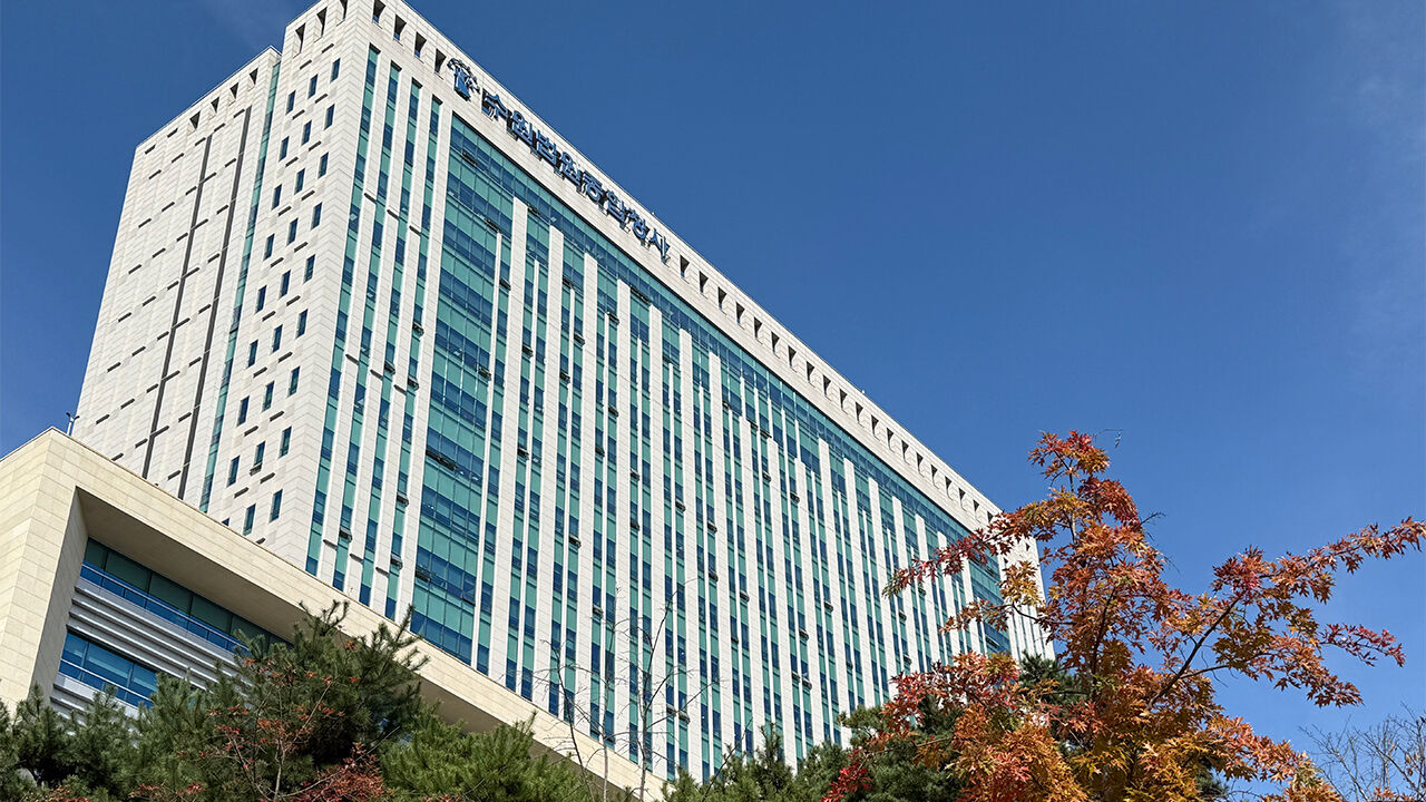 법원, '집단 퇴정' 검사 이화영 재판부 기피 신청 기각