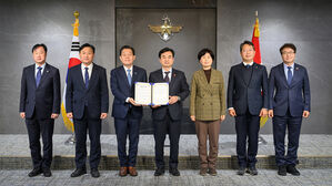 수원 시장&middot;국회의원 "군 공항 이전 국가사업으로 추진" 건의