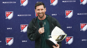 '축구의 신' 메시, MLS 역대 첫 2년 연속 MVP '우뚝'