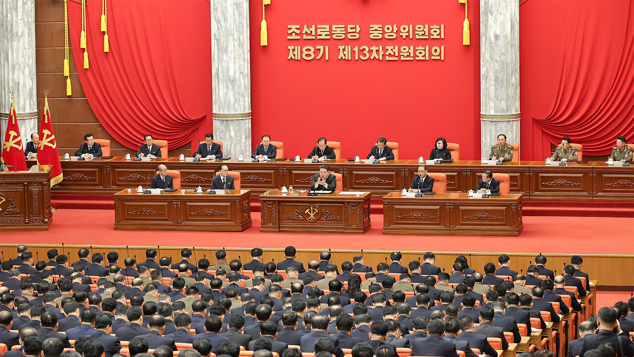 김정은, '당대회 준비' 전원회의서 중요 결론…내용 공개 안 돼